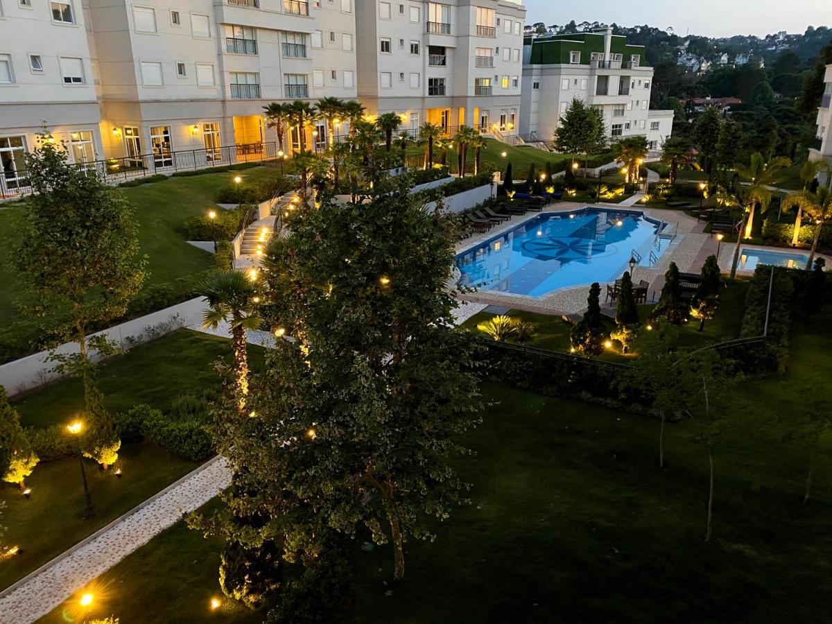 Apartamento em Campos do Jordão ao lado do Capivari Exterior foto