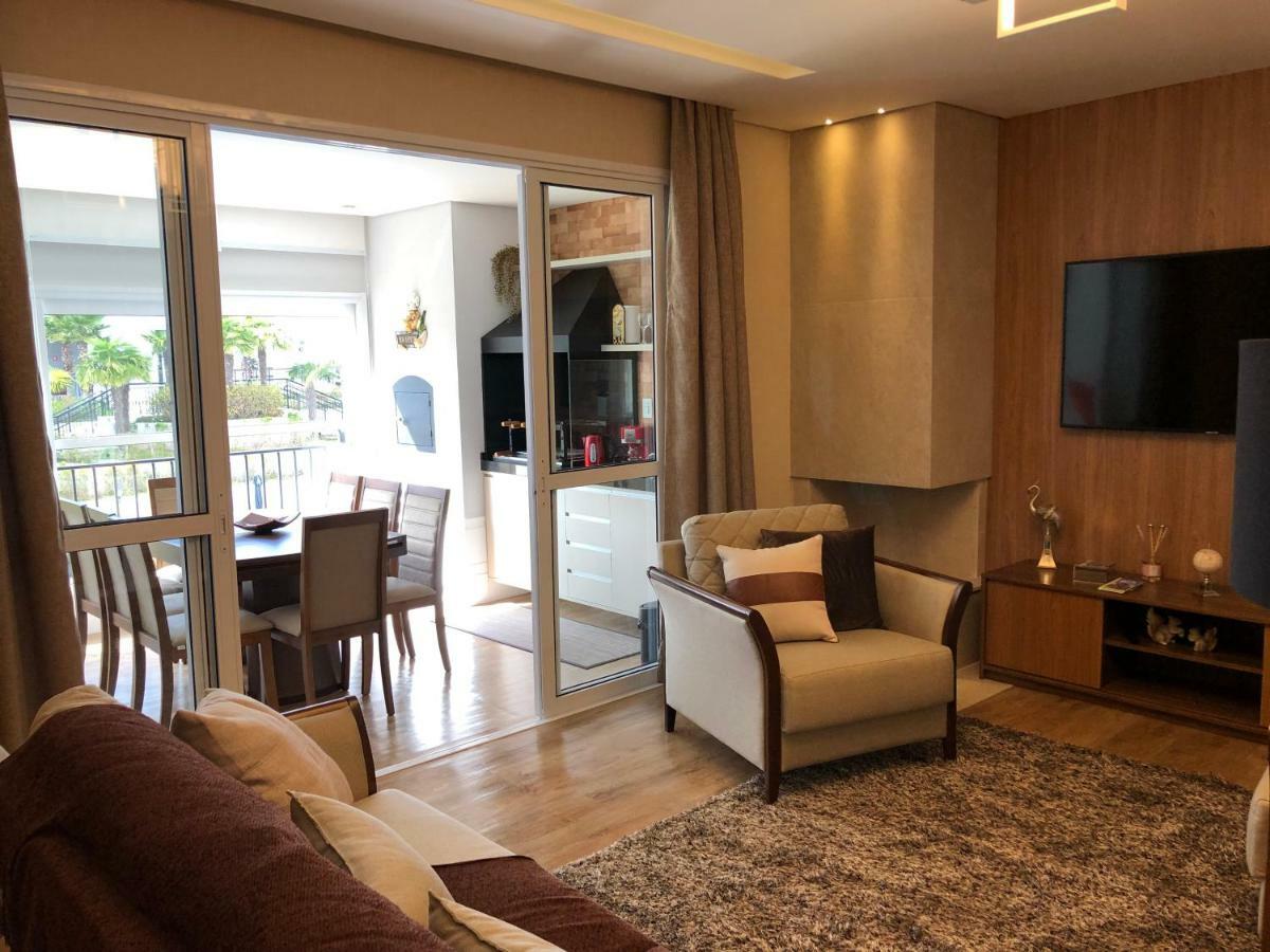 Apartamento em Campos do Jordão ao lado do Capivari Exterior foto